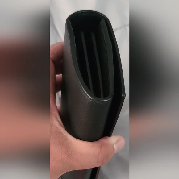 Authentic YSL black leather long wallet - Picture 12 of 15